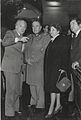 Augusto Pinochet y Lucía Hiriart junto a Enrique Campos Menéndez.jpg